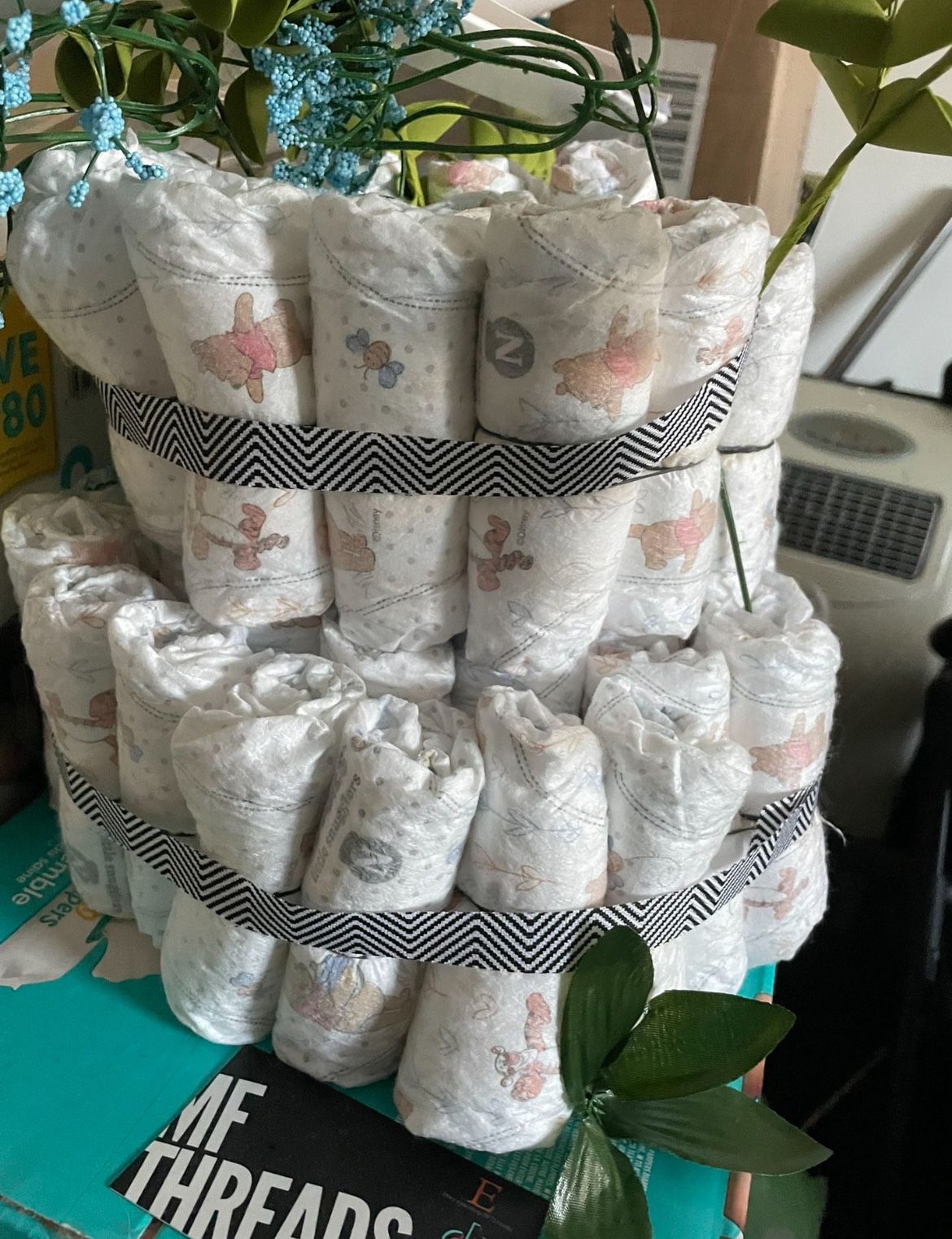 Diaper Cake + 100 Newborn Diapers