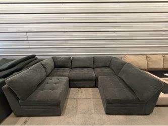 FREE Local Delivery 🚚- Thomasville 5 pcs modular sectional couch sofa set