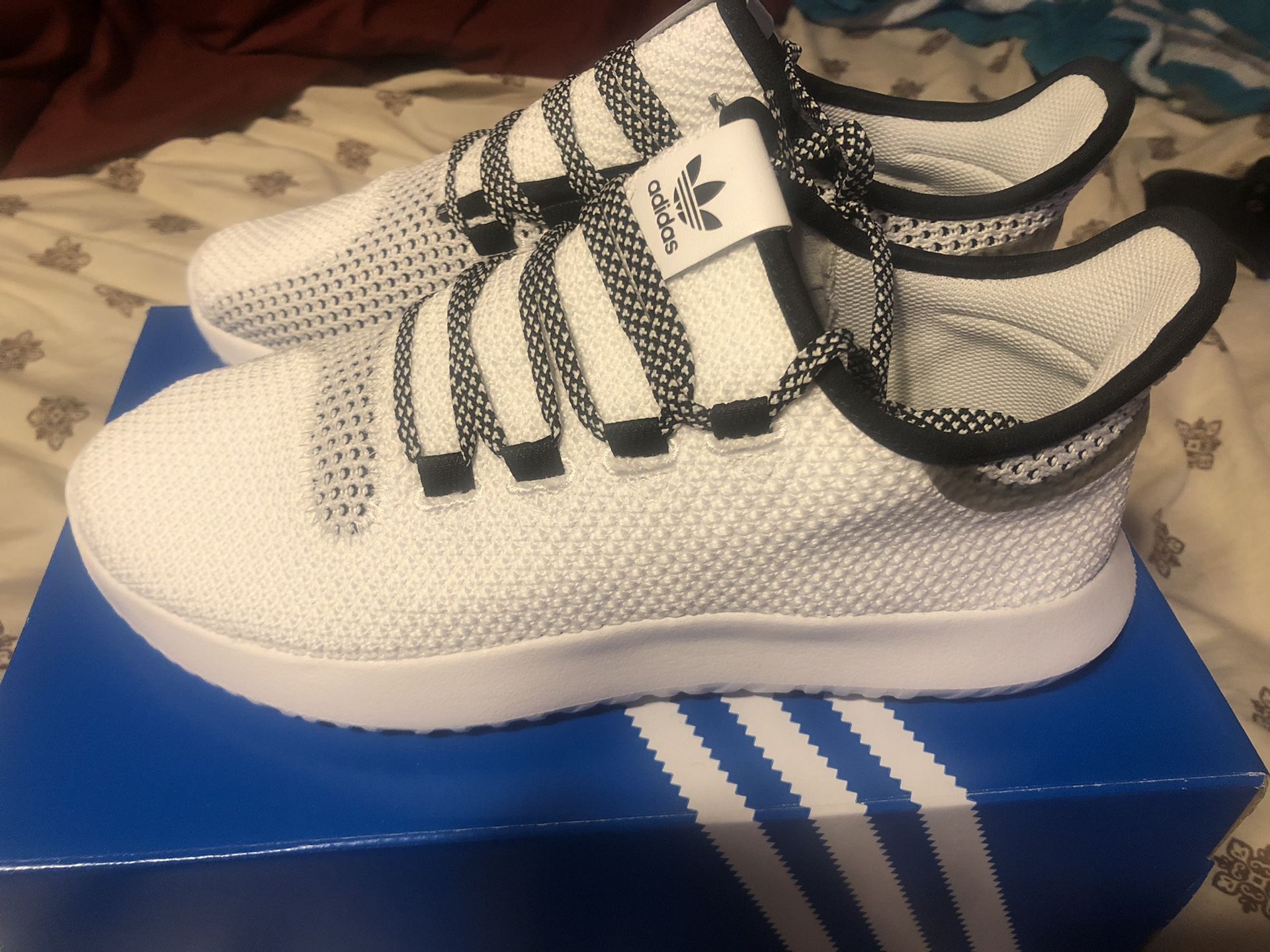 Adidas sneakers Shoes For Men white Size 7.5