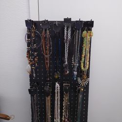 88 Piece Jewelry Lot