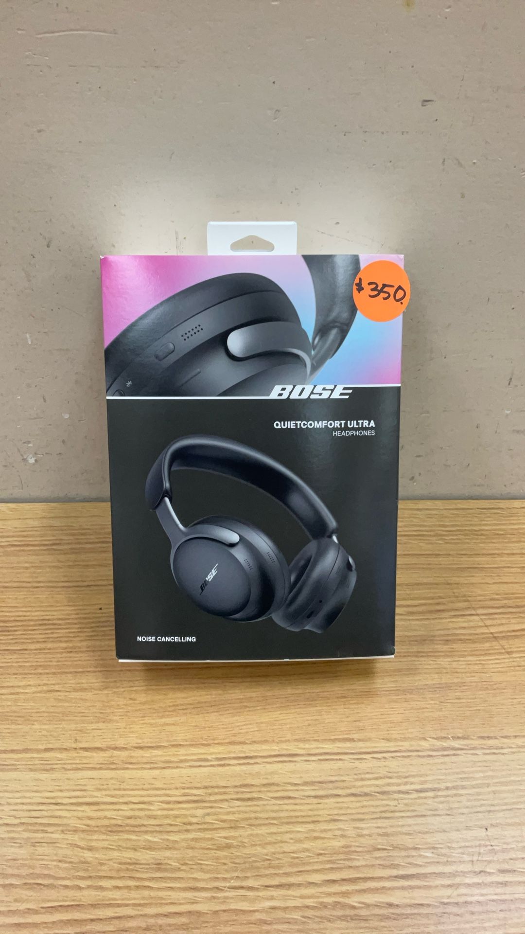 BOSE QUIETCOMFORT ULTRA NOISE CANCELLING HEADPHONES.