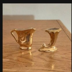 Vintage Miniture pitcher and cornucopia.