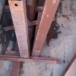 Iron Shelving Brackets