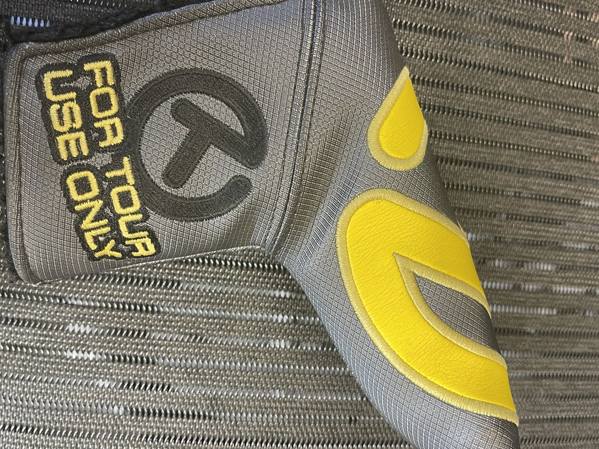 Scotty Cameron’s Tour issue Head Cover