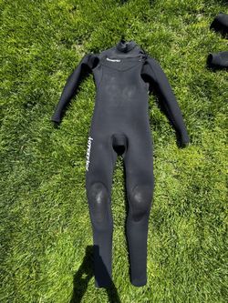 Wetsuits - Full suits/Wetsuit Tops
