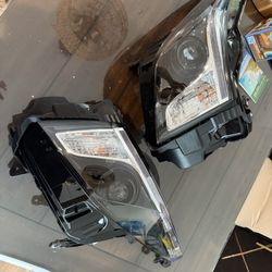 13-18 Cadillac ATS Headlight Set