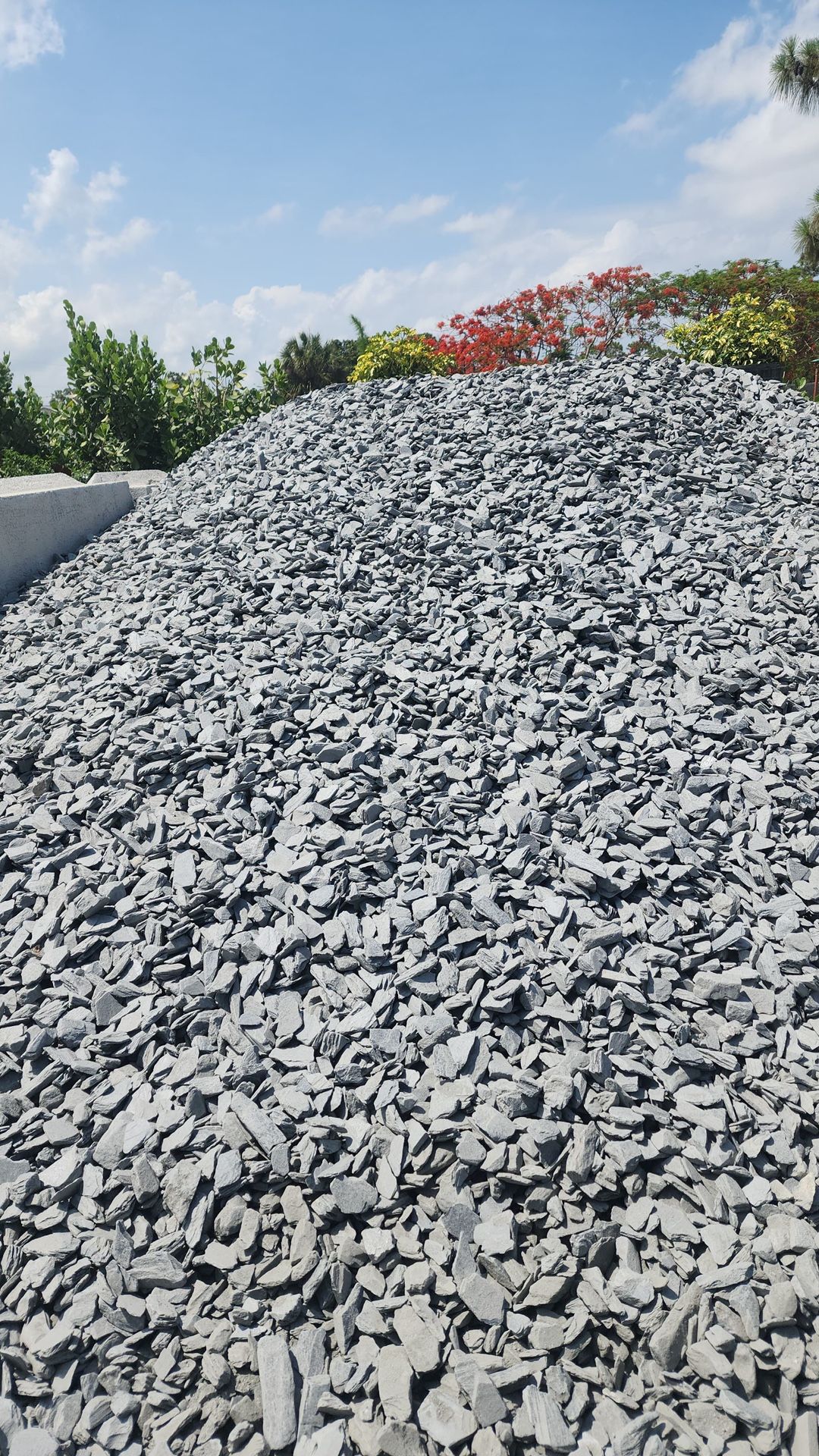 Large Black Slate - Yard