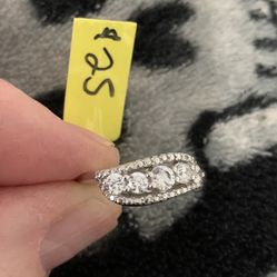 Cute Sterling Silver & Zirconia Ring