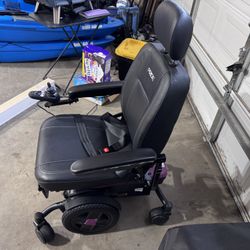 Mobility Scooter – Gently Used