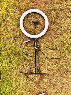 Ring light