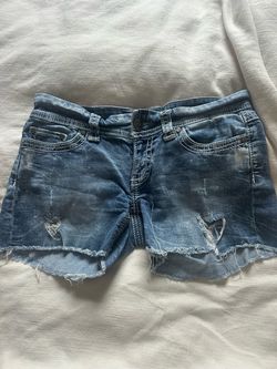 Buckle shorts