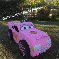 Glo's Custom Made Piñatas