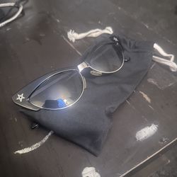 KILLSTAR Vampire Sunglasses (Condition: New Out Of Box)