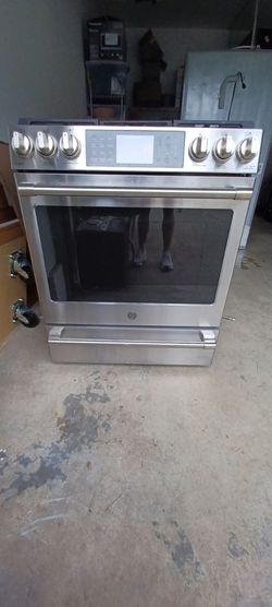 GE Cafe 6 burner Gas Range / Oven / Stove