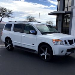 2014 Nissan Armada