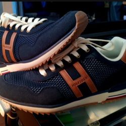 Tommy Hilfiger Designer Dark Blue   Mens Size 10