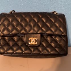 Quilted Crossbody 