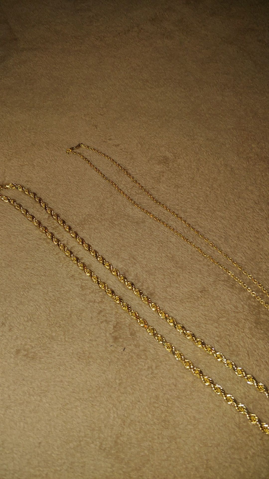 26 inch rope chain. Big one 700 small one 350 for Sale in Los Angeles ...