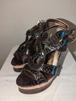 Women's Shoes