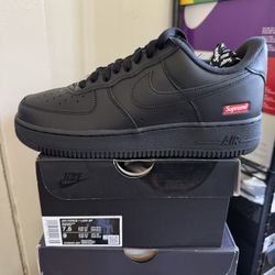 Nike Air Force 1 Low Supreme Black Size 7.5