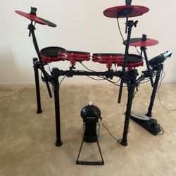 Alesis Nitro Mesh 8-piece Electronic Drum Kit