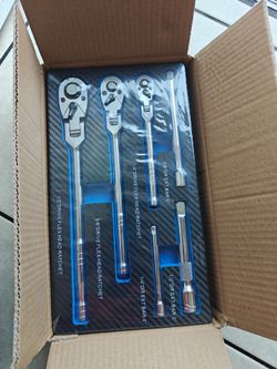 Flex Head Ratchet and Extension Bar Set
