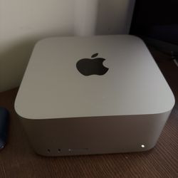 Apple Mac Studio M2 Ultra – 24-Core CPU / 60-Core GPU / 64GB RAM / 4TB SSD + AppleCare (2026)