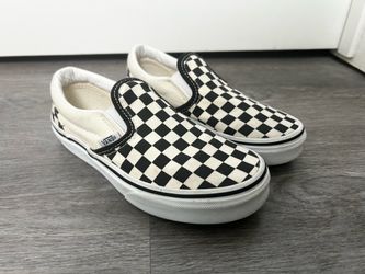 Vans Classic Slip-On Checkerboard Shoe (size 2) kids sizes