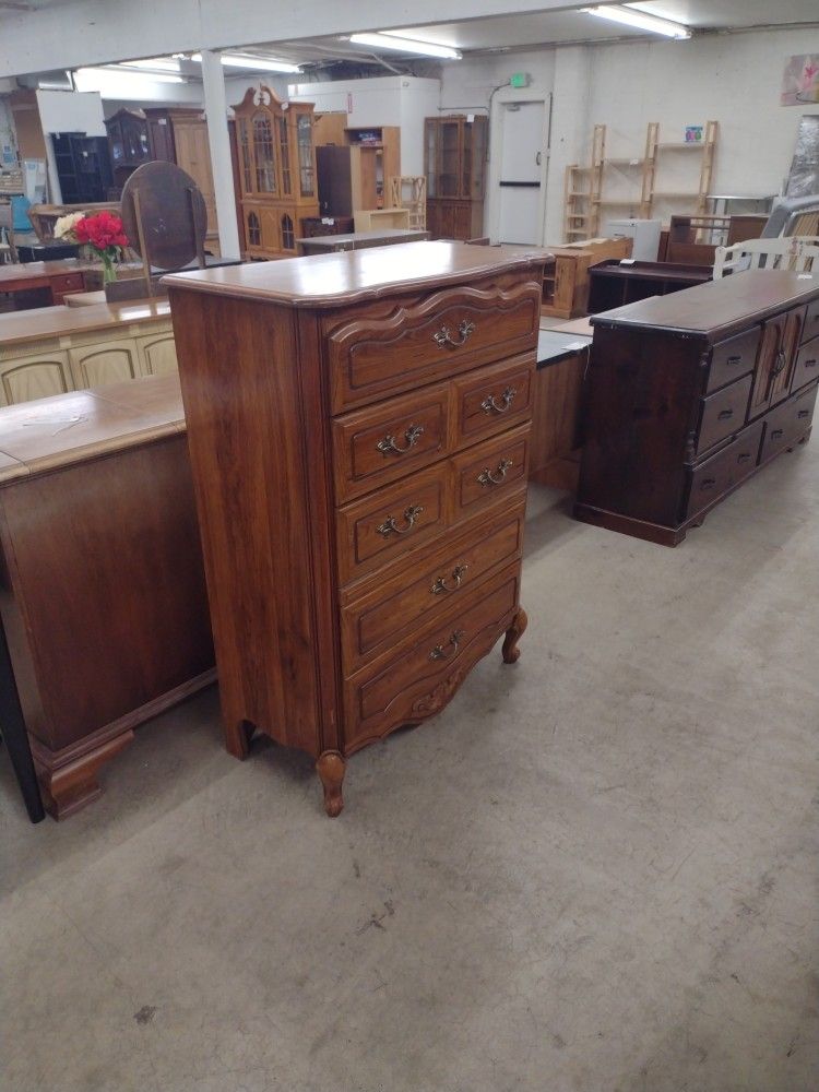6 Drawer Tall Dresser