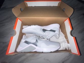 W Nike Legend Essentials 2 for Women Metallic Silver