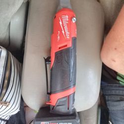 NEW 3/8 Inch Electric Ratchet Milwaukee 
