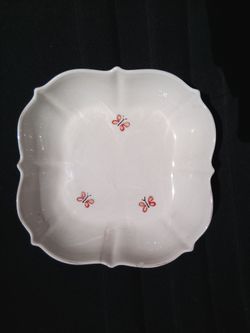 Greatroom Formosa pattern serving bowl