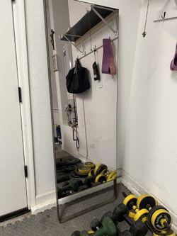 Lululemon Studio Mirror