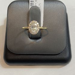 14K Oval lab Diamond Ring With Halo 1.00ct