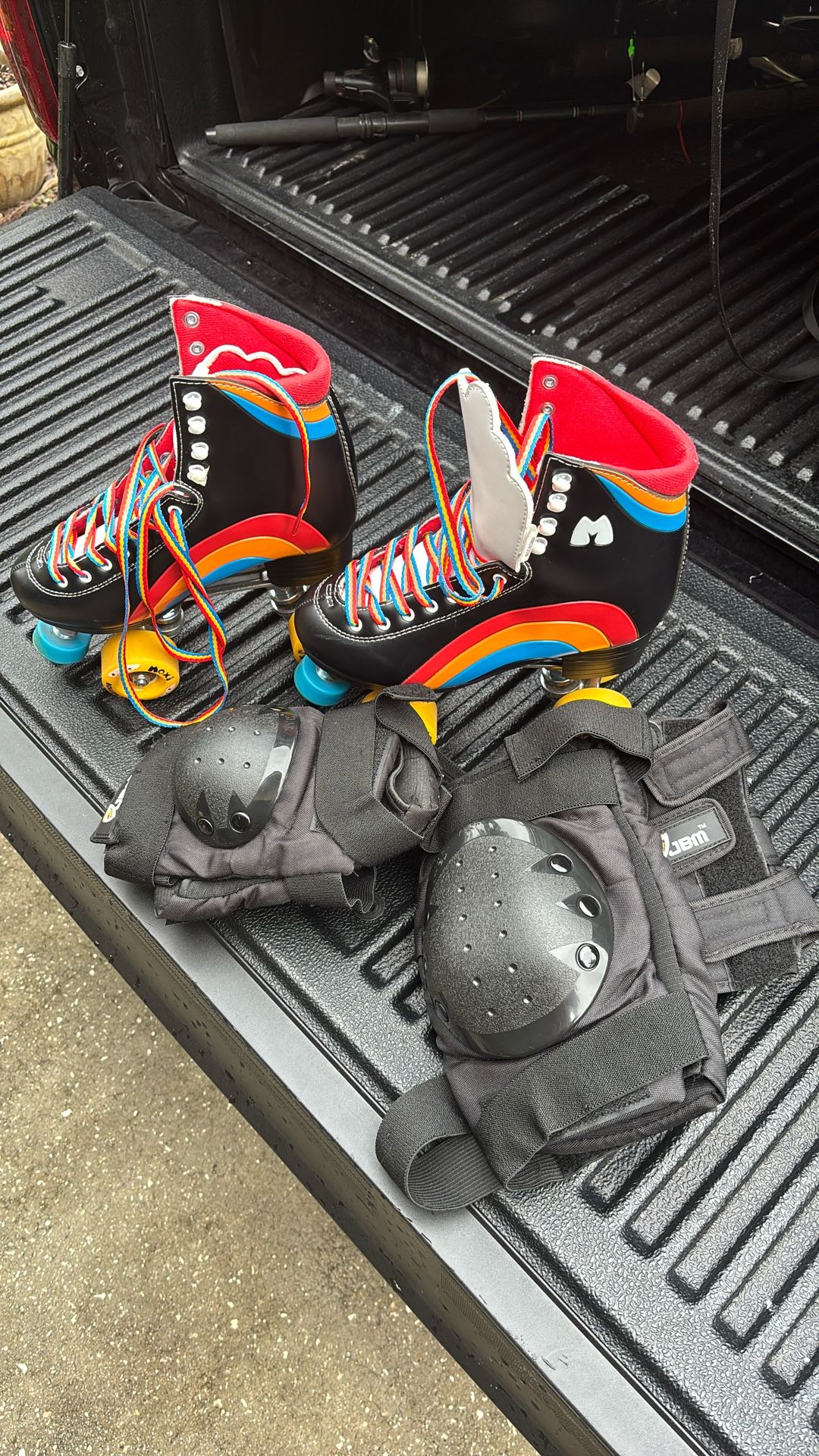 Moxi Roller Skates Size 6M