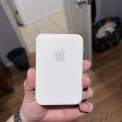Apple Wireless Charger