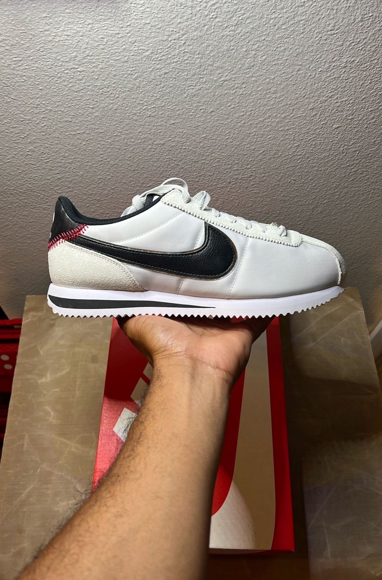 Nike Cortez 'Jackie Robinson Day' Size 9