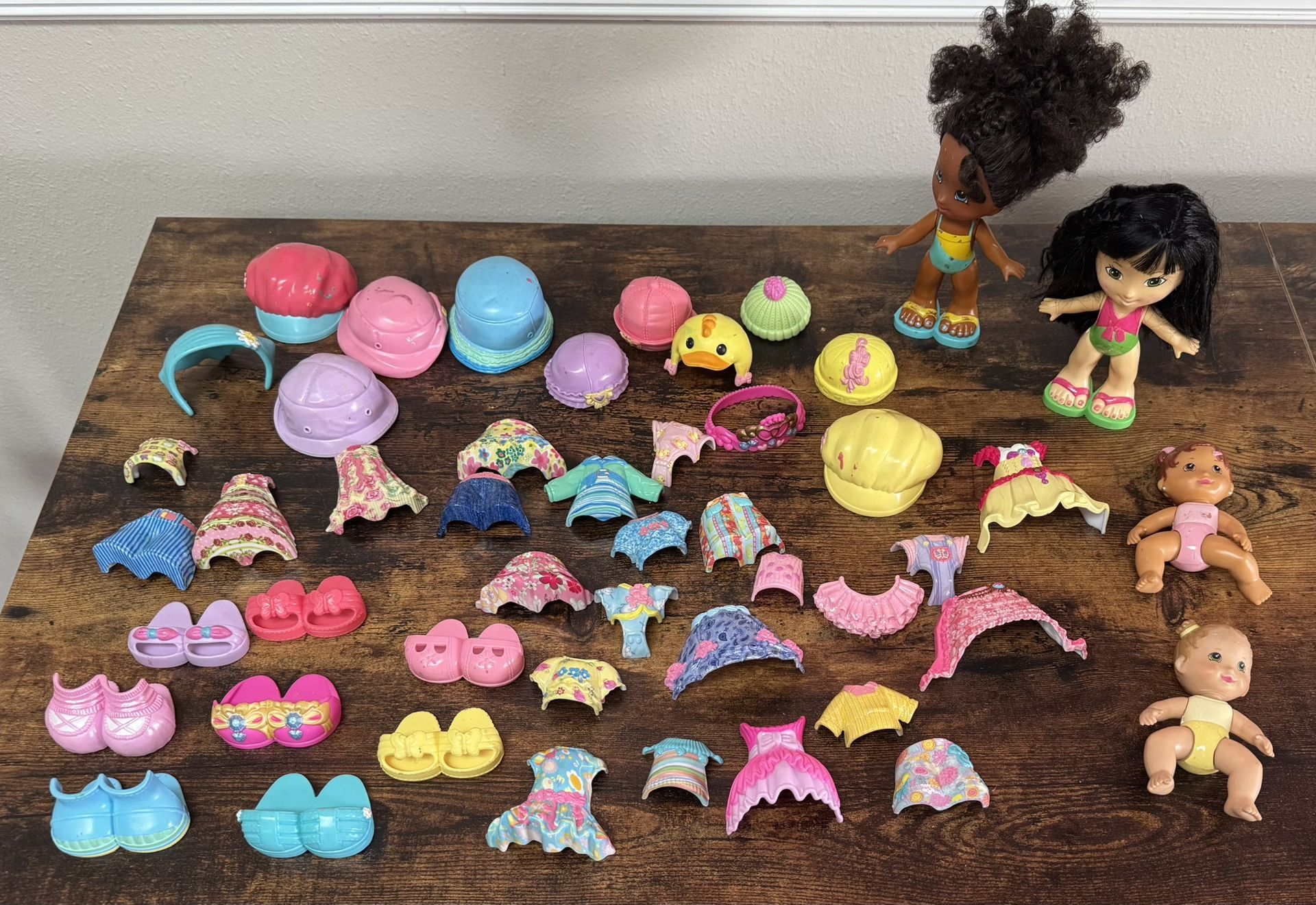 Fisher Price Snap n Style Dolls Babies Outfits Accessories $25 for All