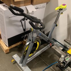 Exerpeutic Spin Bike Exercise Bike 