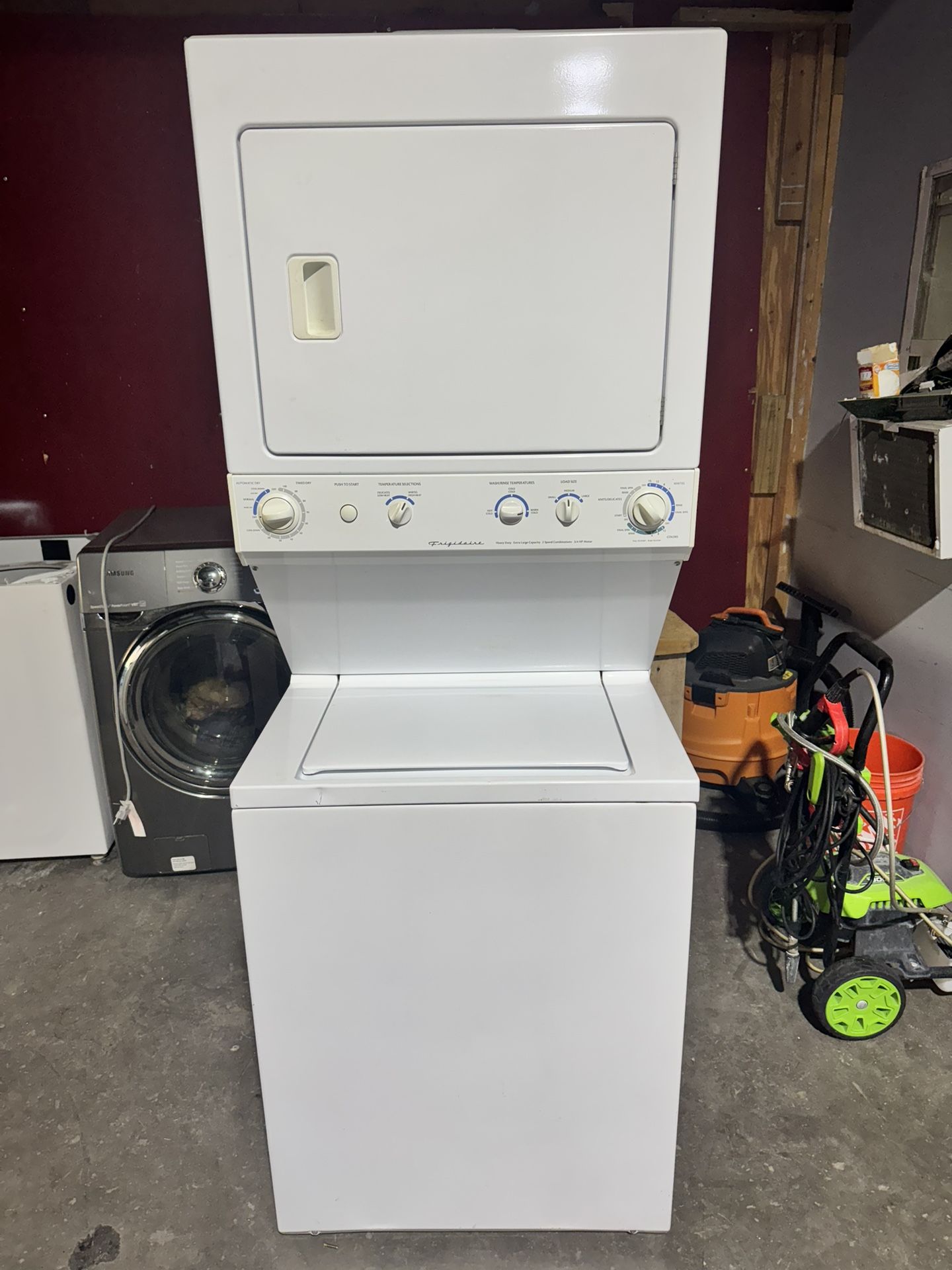 Frigidaire Washer And dryer Combo Stacked 27 "width Electric 
