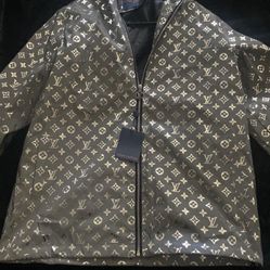 LV Windbreaker 
