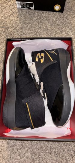 Jordan 40-28 - ‘Black Metallic Gold’ Size 10 Worn Lightly