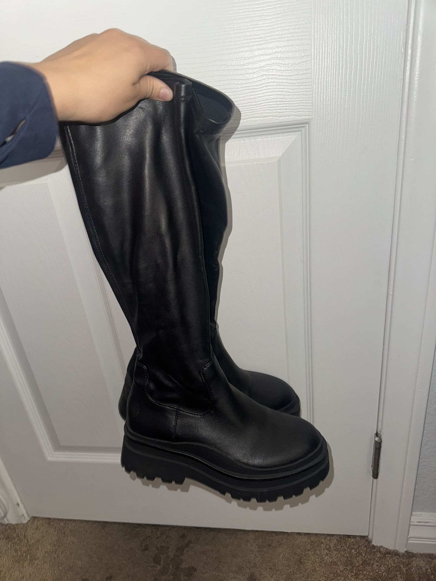 Women Aldo Boots Size 8