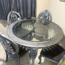 Kitchen Table And Chairs 