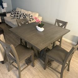 Dining Set