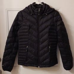 ZeroXposur Women's Black Quilted Puffer Jacket with Hood (Like New)