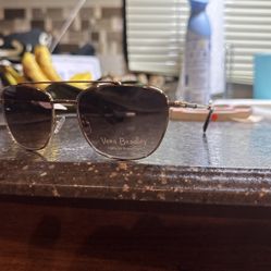 Woman’s Sunglasses 