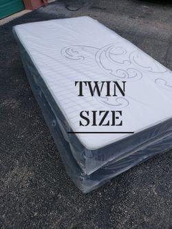 NEW TWIN-SIZE MATTRESS & BOX SPRING - 2PC