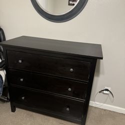 3 Drawer Dresser For Sale $150