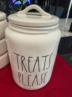 New Rae Dunn canister